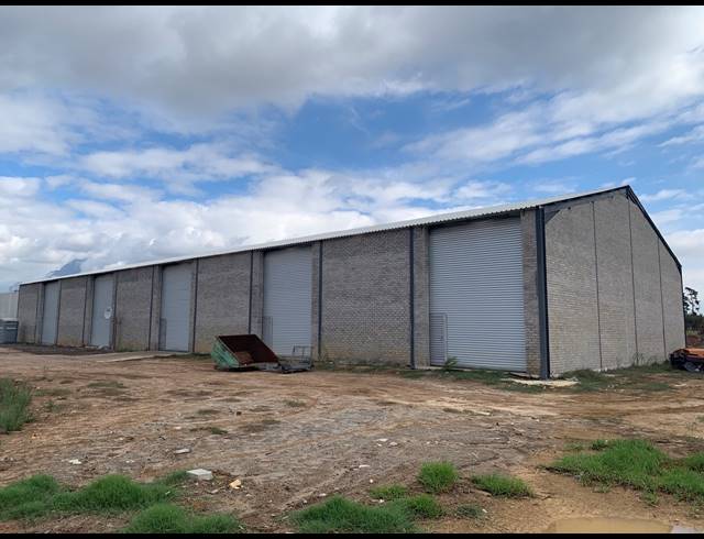 1,000M² WAREHOUSE TO LET IN PAARL SOUTH